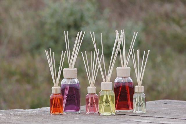 SOPORTE AMBIENTADOR SIN RECAMBIO PARA ENCHUFE